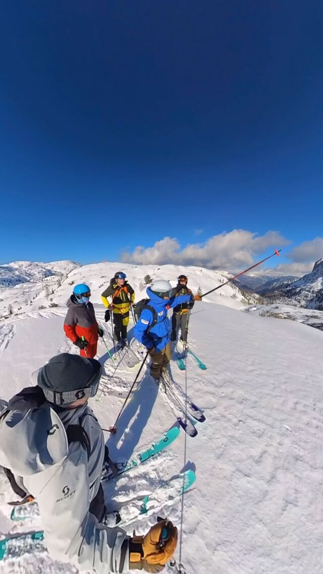 #tb to SCOTT Ski Test Tag mit den Kunden 01.27.2024. 🎿⛷️🏔️🇦🇹 @scottsports_de_at 

#salzkammergut #scottsports #bergliebe #freeski #mountainlife #austrianalps #austria🇦🇹 #skiresort #skitouring